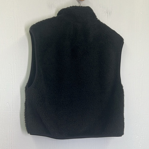 H&M - Black Fleece Half Zip Up Chest Pocket Sleeveless Pullover Vest Size XS - Picture 10 of 10